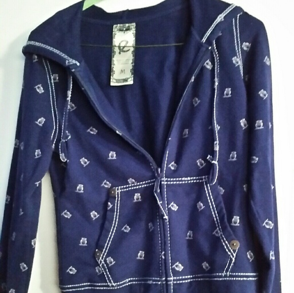 Sweaters - Owls on navy hoodie